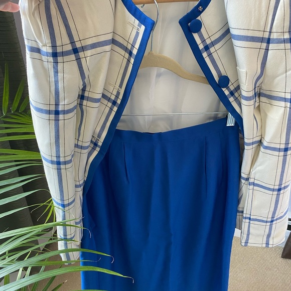 Vintage Sasson 1980 skirt suit - Picture 6 of 15